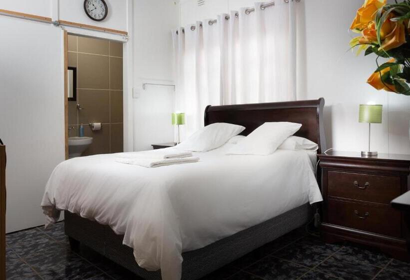 Gariep Dam Sunrose Group Of Guest Houses