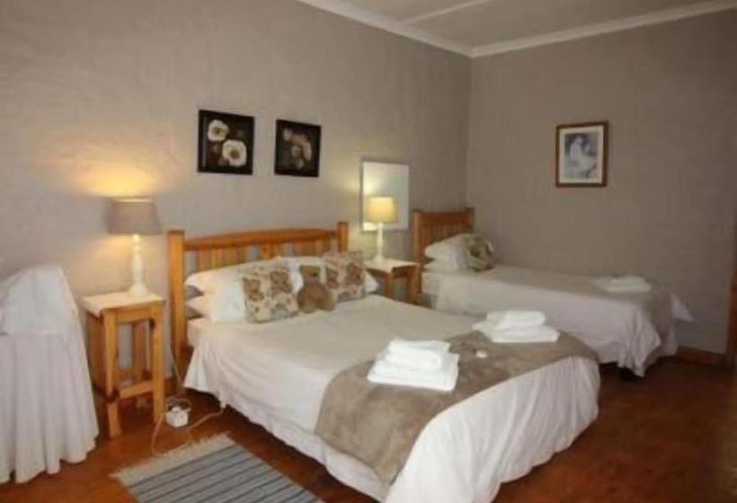 The Whitehouse Inn