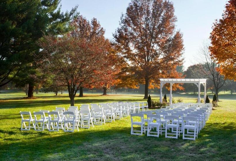 Bolger Hotel And Conference Center