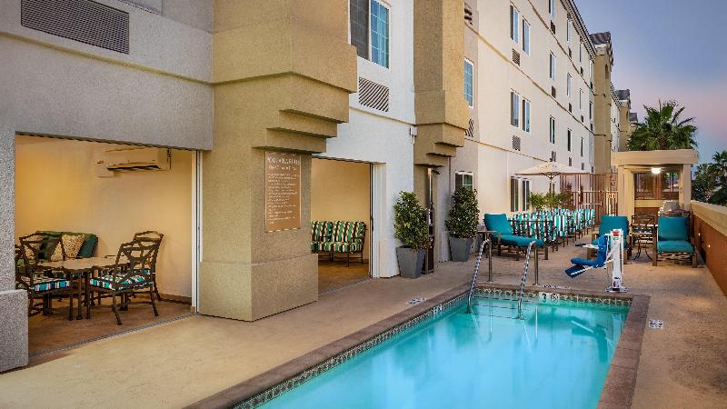 Candlewood Suites Anaheim  Resort Area