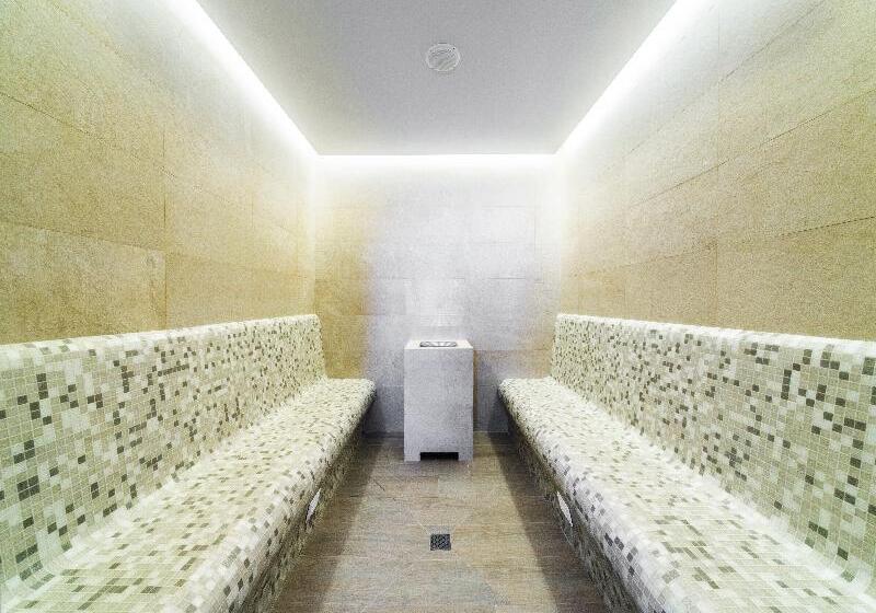 Airport Hotel Okęcie