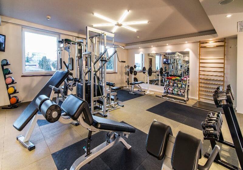 Airport Hotel Okęcie