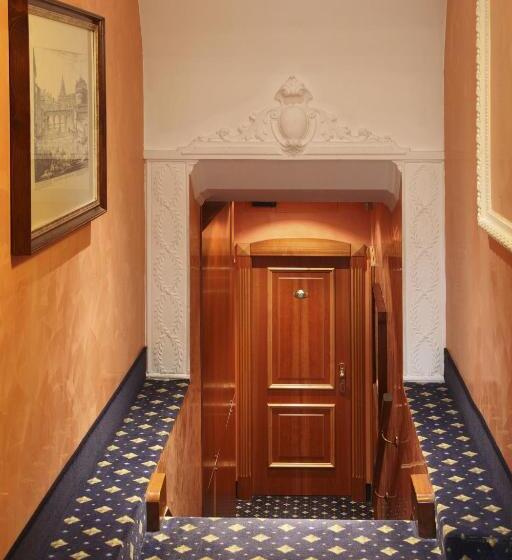 Fotos del hotel Albergo Ottocento:  64