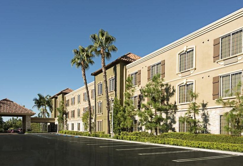 هتل Ayres Suites Mission Viejo   Lake Forest
