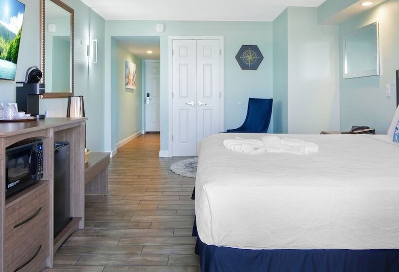 هتل Boardwalk Inn And Suites