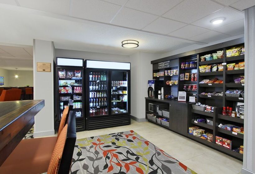 هتل Candlewood Suites Rogers Bentonville, An Ihg
