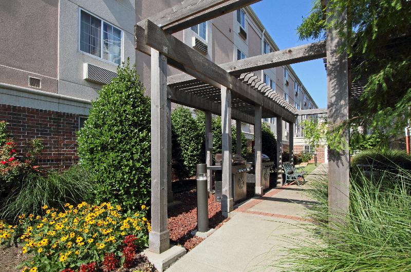 هتل Candlewood Suites Rogers Bentonville, An Ihg