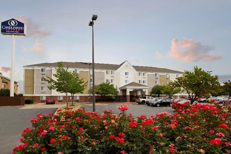 هتل Candlewood Suites Rogers Bentonville, An Ihg