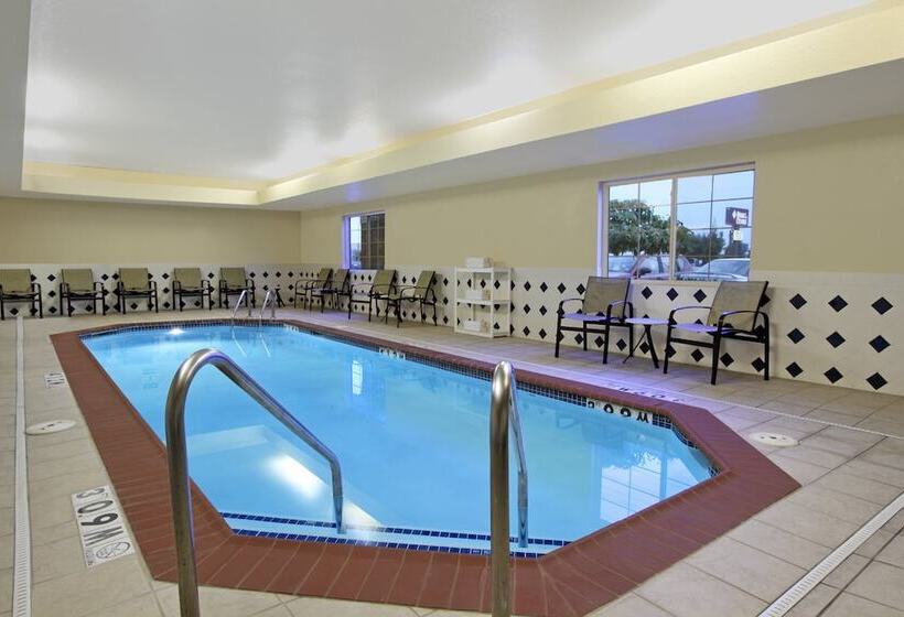 هتل Candlewood Suites Rogers Bentonville, An Ihg