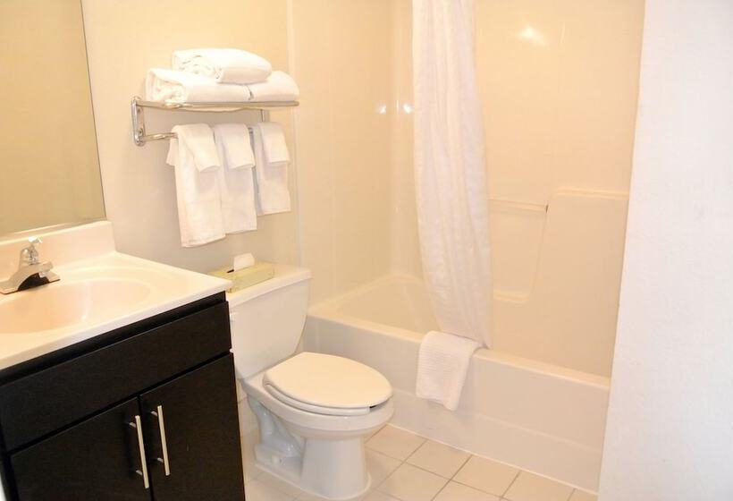 هتل Candlewood Suites Washington Dulles Herndon, An Ihg