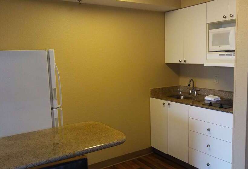هتل Extended Stay America Suites  Denver  Aurora North