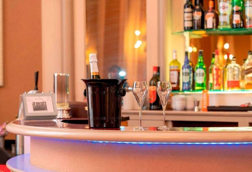 酒店 Grand Hôtel Filippo Strasbourg Nord