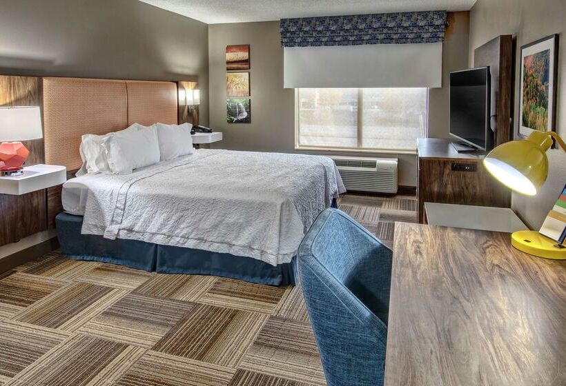 فندق Hampton Inn Latrobe