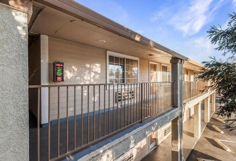 هتل Heritage Inn Express Chico