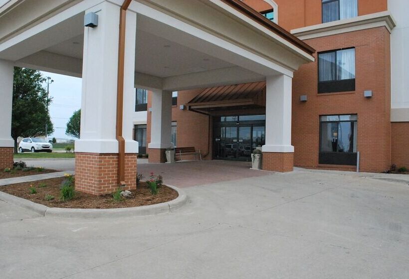 هتل Holiday Inn Express Bloomington West, An Ihg