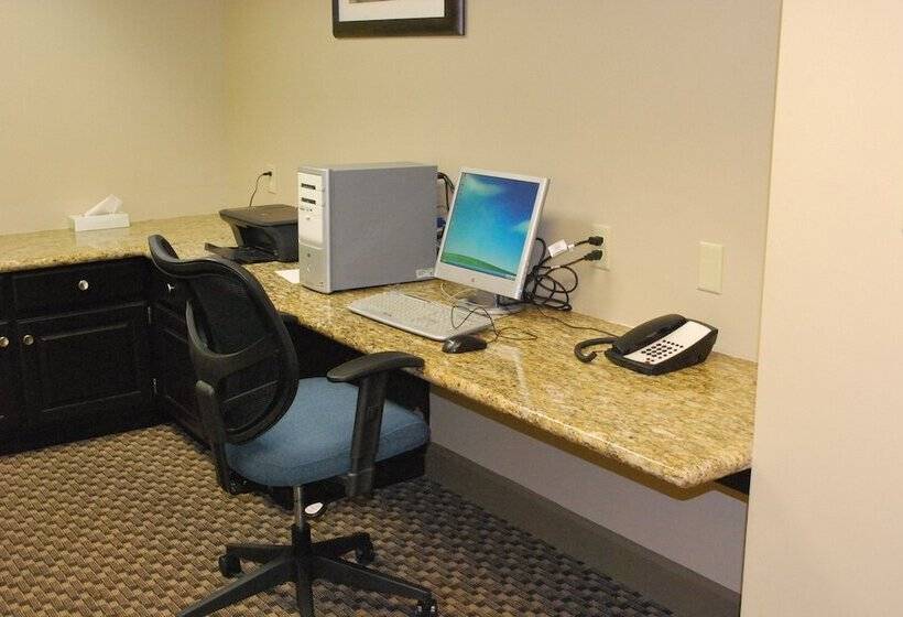 هتل Holiday Inn Express Bloomington West, An Ihg