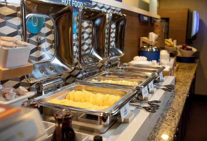 هتل Holiday Inn Express Bloomington West, An Ihg