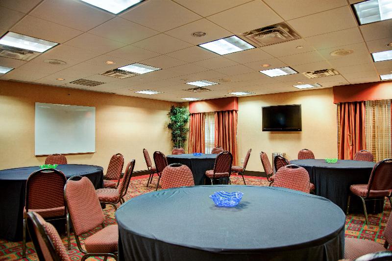 هتل Holiday Inn Express Tyler South, An Ihg