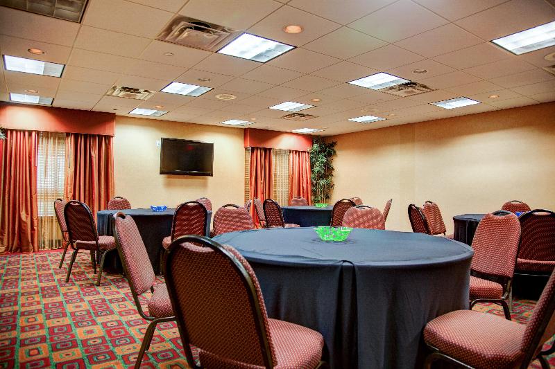 هتل Holiday Inn Express Tyler South, An Ihg