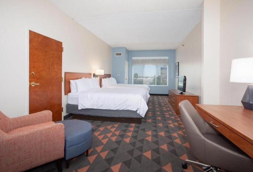 בית מלון כפרי Holiday Inn & Suites Goodyear   West Phoenix Area, An Ihg