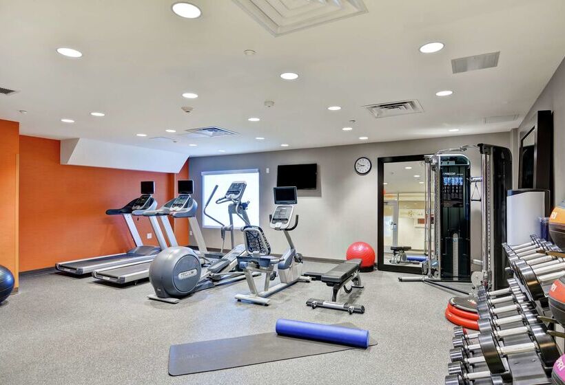 هتل Home2 Suites By Hilton Miramar Ft. Lauderdale