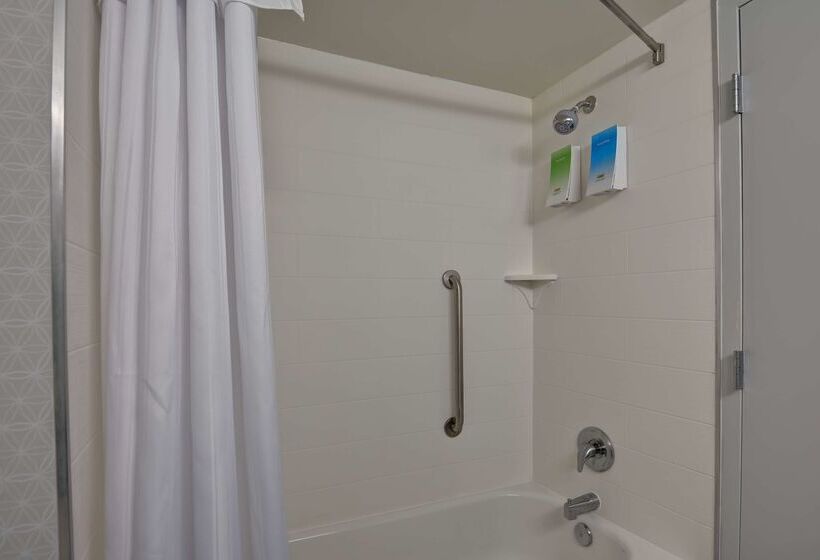 هتل Home2 Suites By Hilton Miramar Ft. Lauderdale