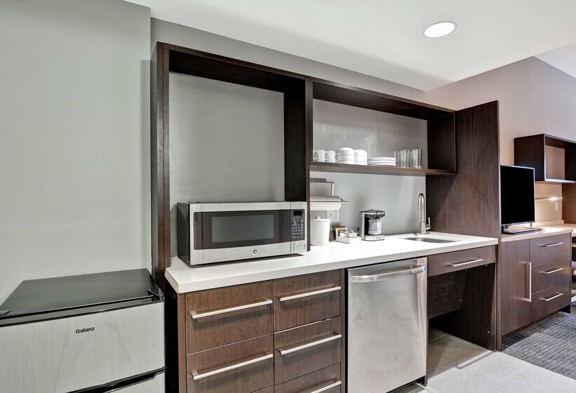 هتل Home2 Suites By Hilton Miramar Ft. Lauderdale