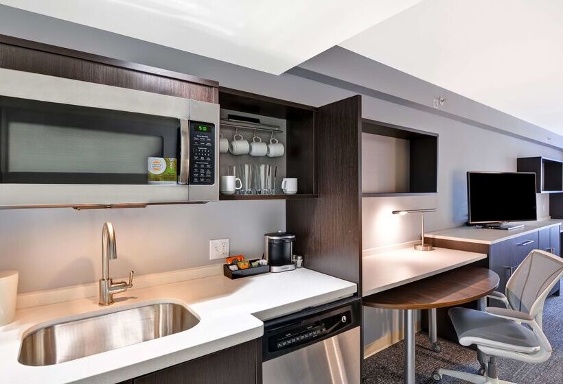 هتل Home2 Suites By Hilton Miramar Ft. Lauderdale