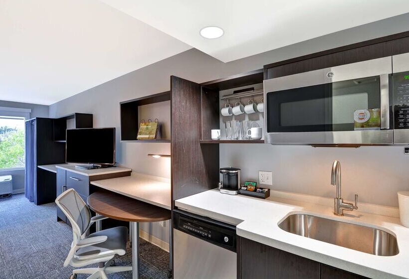 هتل Home2 Suites By Hilton Miramar Ft. Lauderdale