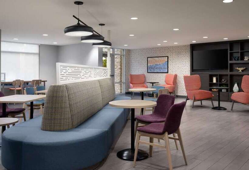 هتل Home2 Suites By Hilton Miramar Ft. Lauderdale