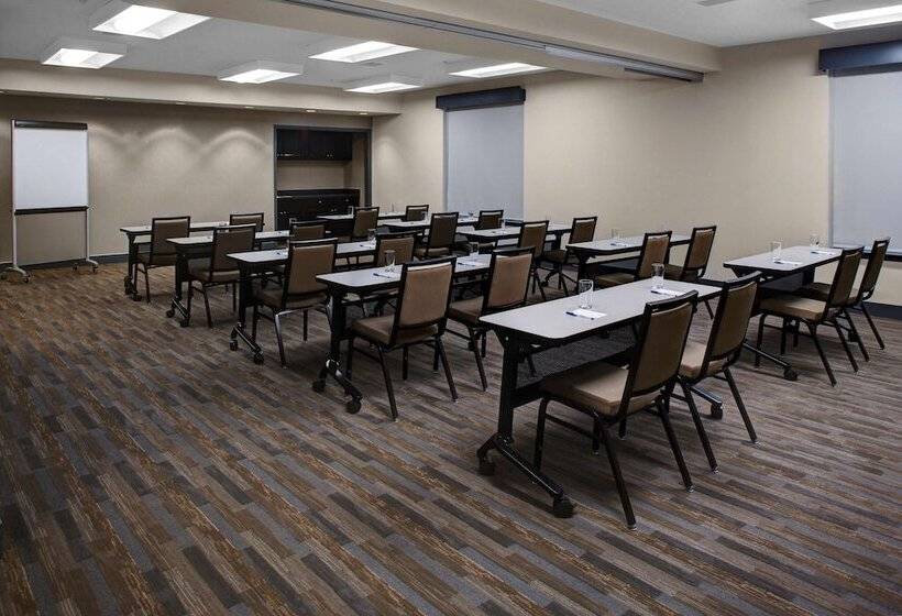 هتل Hyatt House Dallas Lincoln Park