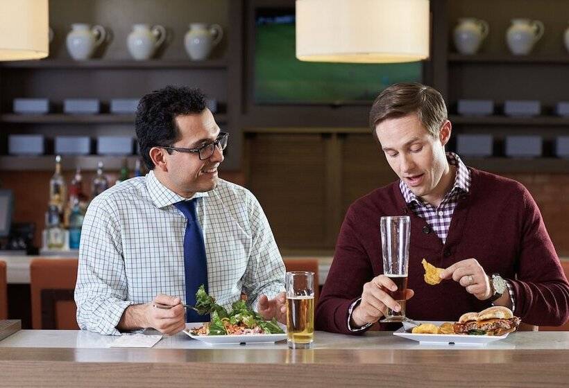 هتل Hyatt House Dallas Lincoln Park