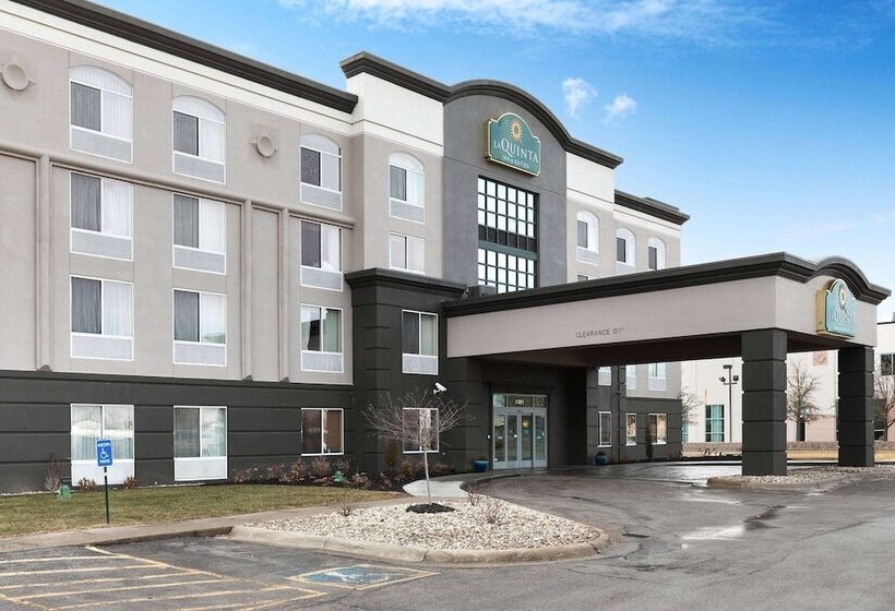 هتل La Quinta Inn & Suites By Wyndham Omaha Airport Downtown