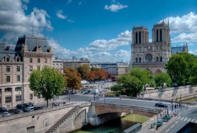 هتل Les Rives De Notre Dame