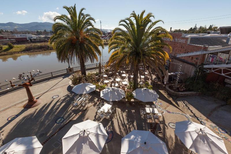 هتل Napa River Inn