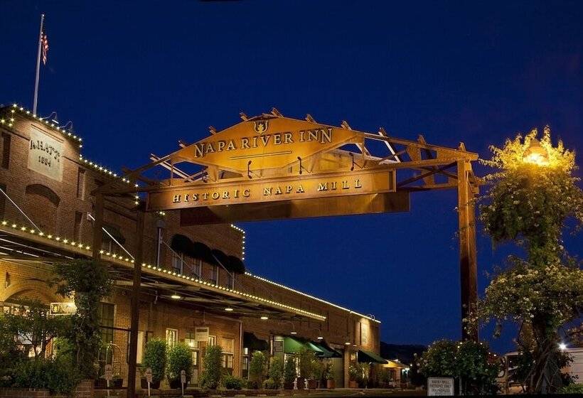 هتل Napa River Inn