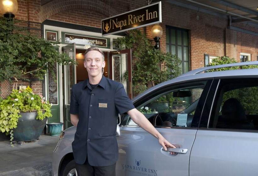 هتل Napa River Inn