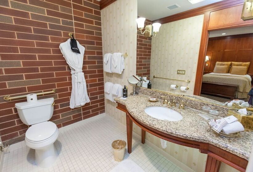 هتل Napa River Inn