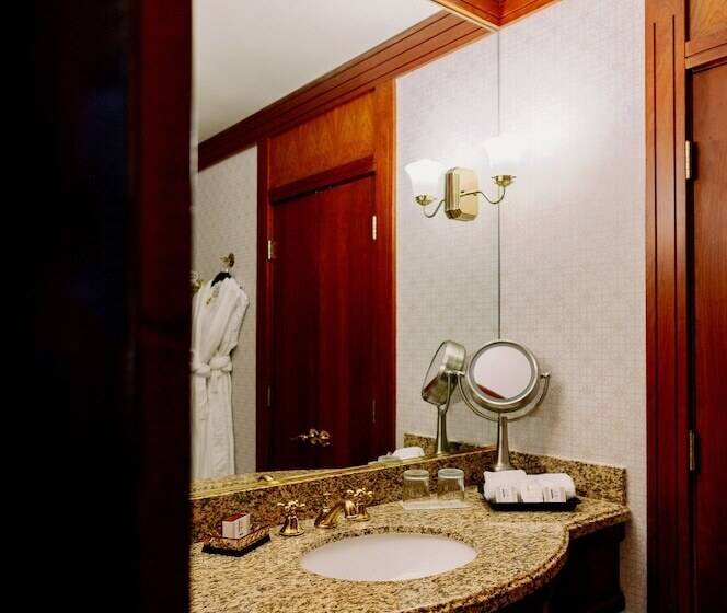 هتل Napa River Inn