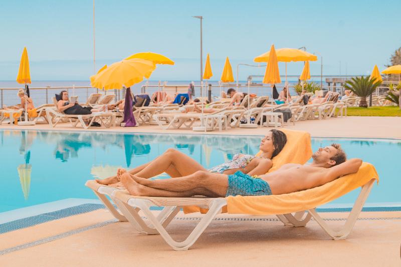 هتل Orca Praia