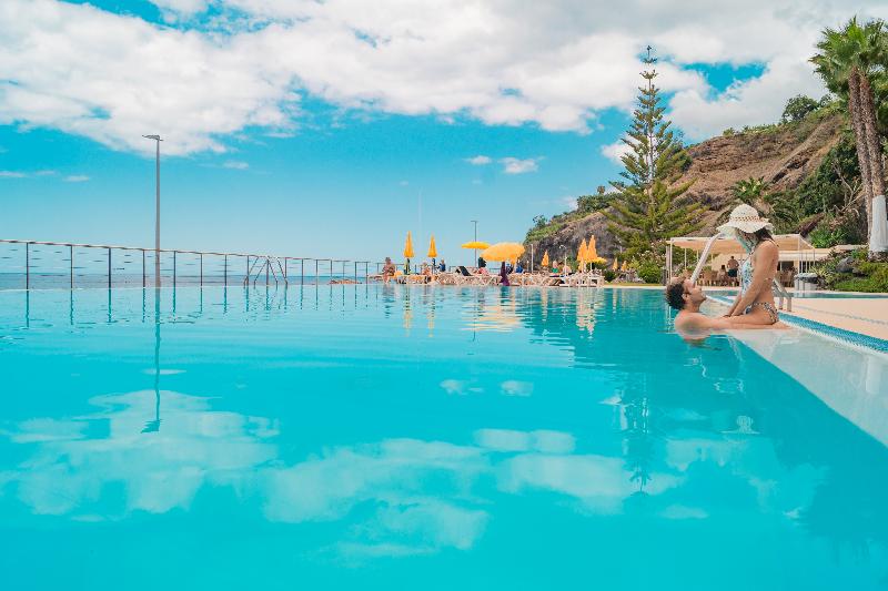 هتل Orca Praia