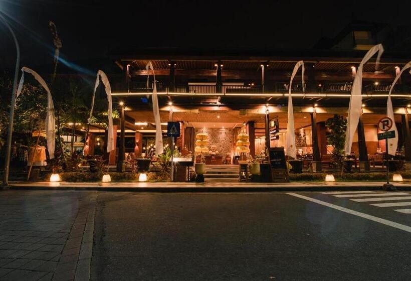 هتل Ramayana Suites And Resort