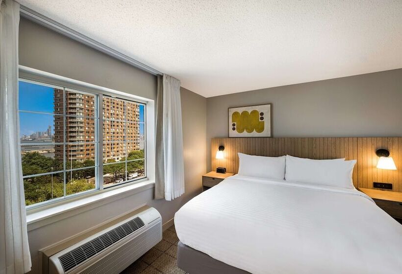 هتل Sonesta Simply Suites Jersey City