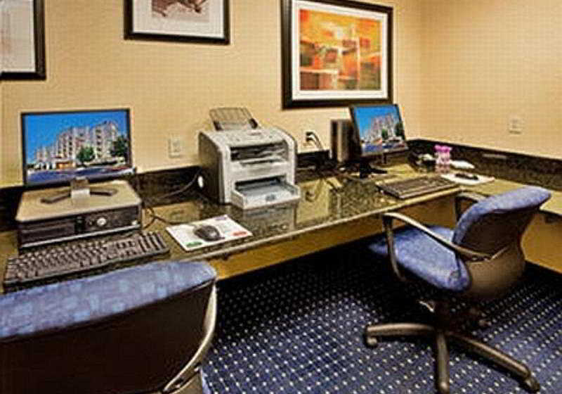 هتل Springhill Suites Austin South