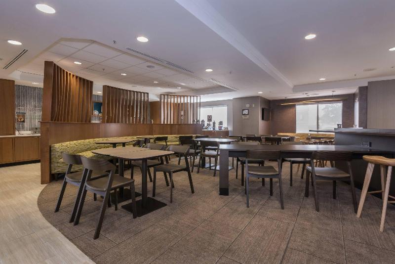 호텔 Springhill Suites By Marriott Charlotte / Concord Mills Speedway