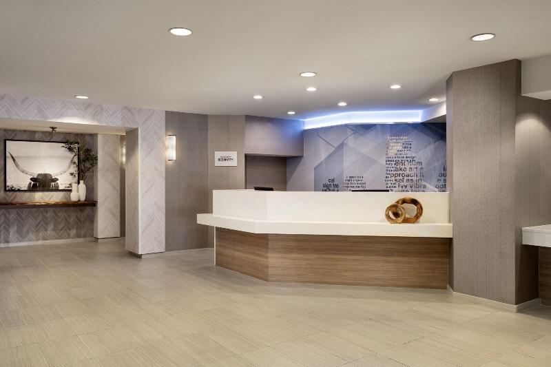 هتل Springhill Suites Fort Worth University