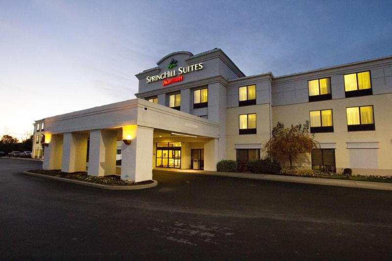 هتل Springhill Suites By Marriott Hershey Near The Park