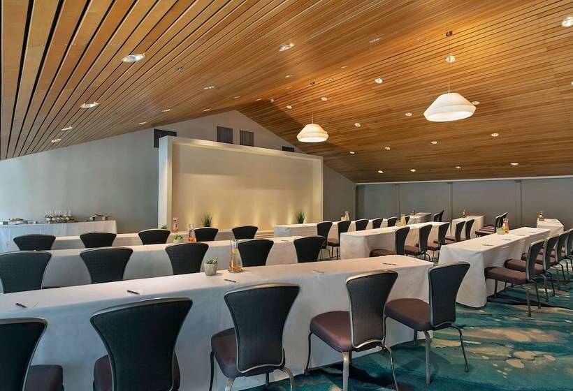 Belamar Hotel Manhattan Beach, Tapestry Collection By Hilton
