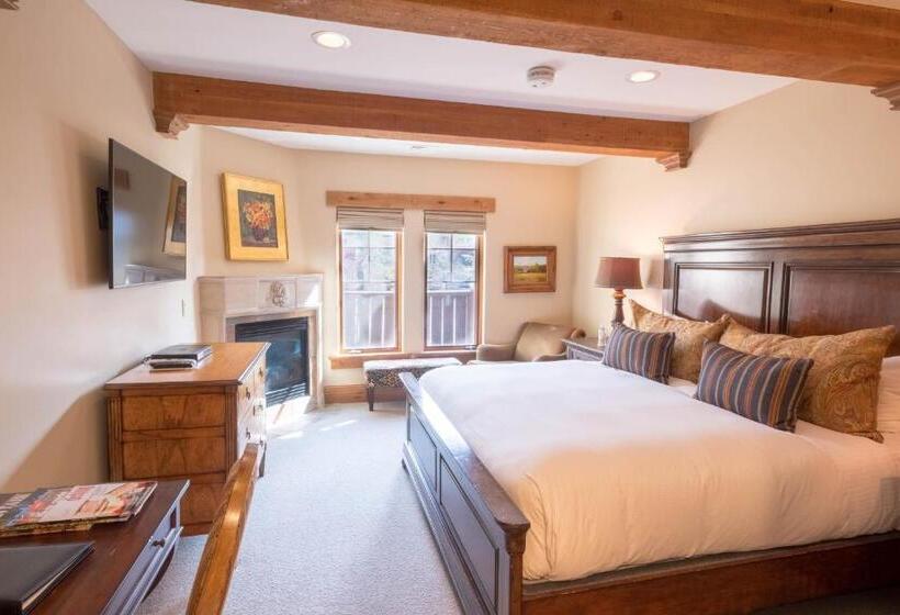 هتل The Chateaux Deer Valley