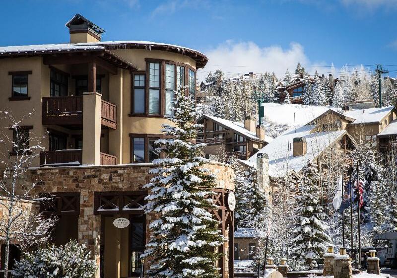 هتل The Chateaux Deer Valley